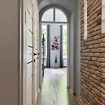 Мини-отель White Pearl Sadova