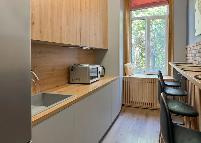 Herberg White Pearl Sadova *