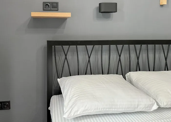 White Pearl Sadova Odessa