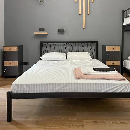 White Pearl Sadova * Odessa