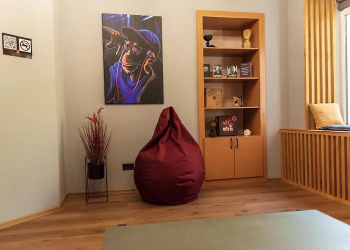 White Pearl Sadova *