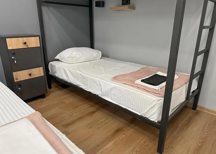 White Pearl Sadova * Odessa