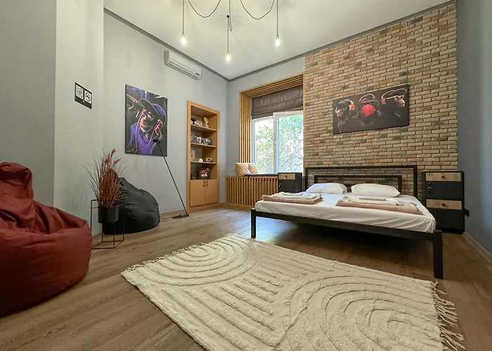 White Pearl Sadova Estalagem *